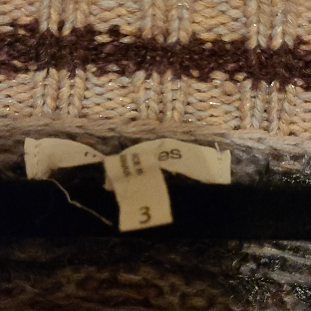 Maurices size 3 sweater